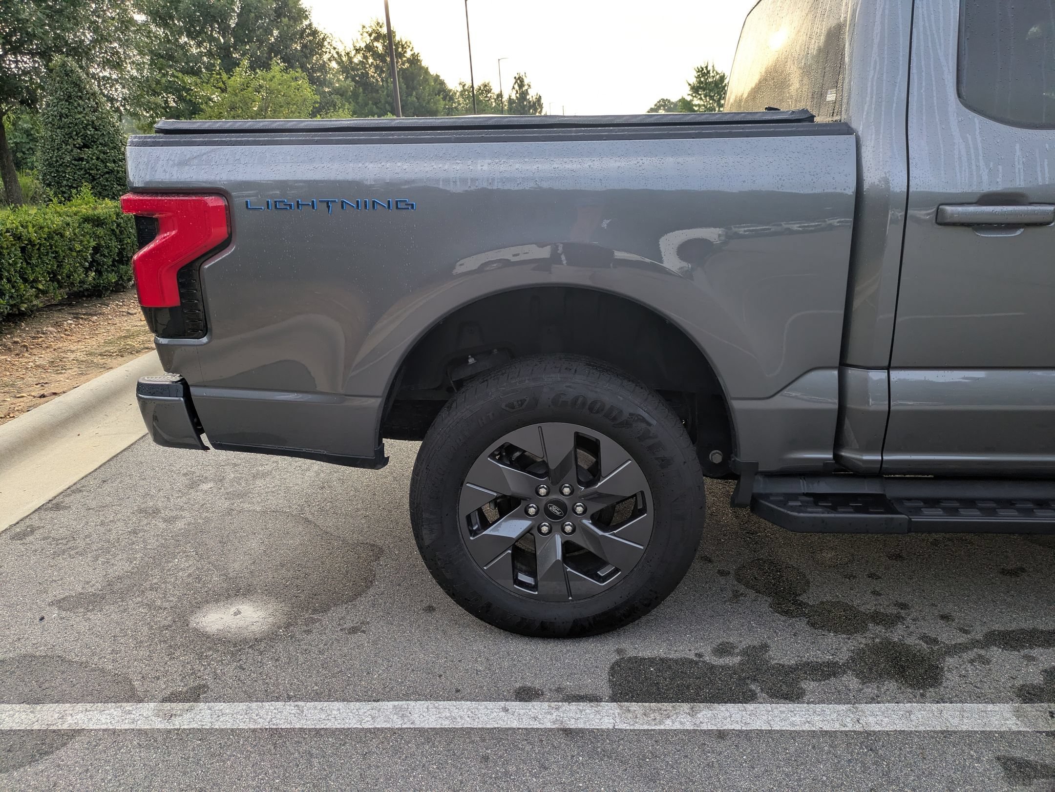 Certified 2025 Ford F150 Lightning Flash AWD/4WD image 38