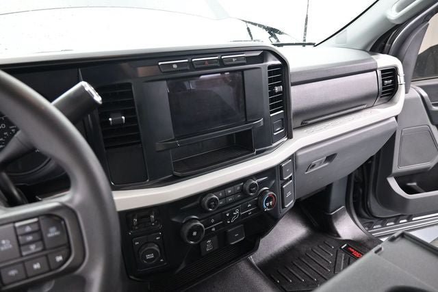 Certified 2024 Ford F250 XLT AWD/4WD image 16