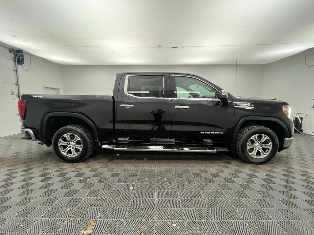 Used 2021 GMC Sierra 1500 SLT image 2