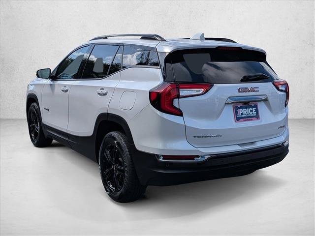 Used 2024 GMC Terrain AT4 AWD/4WD image 8