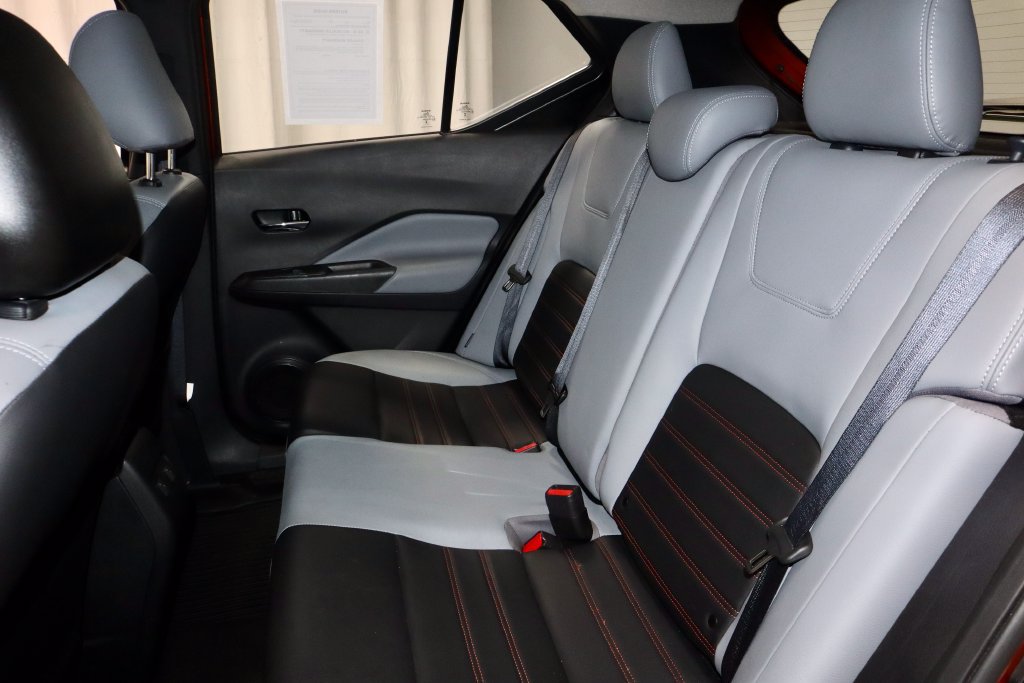 Used 2024 Nissan Kicks SR w/ SR Premium Package FWD image 23