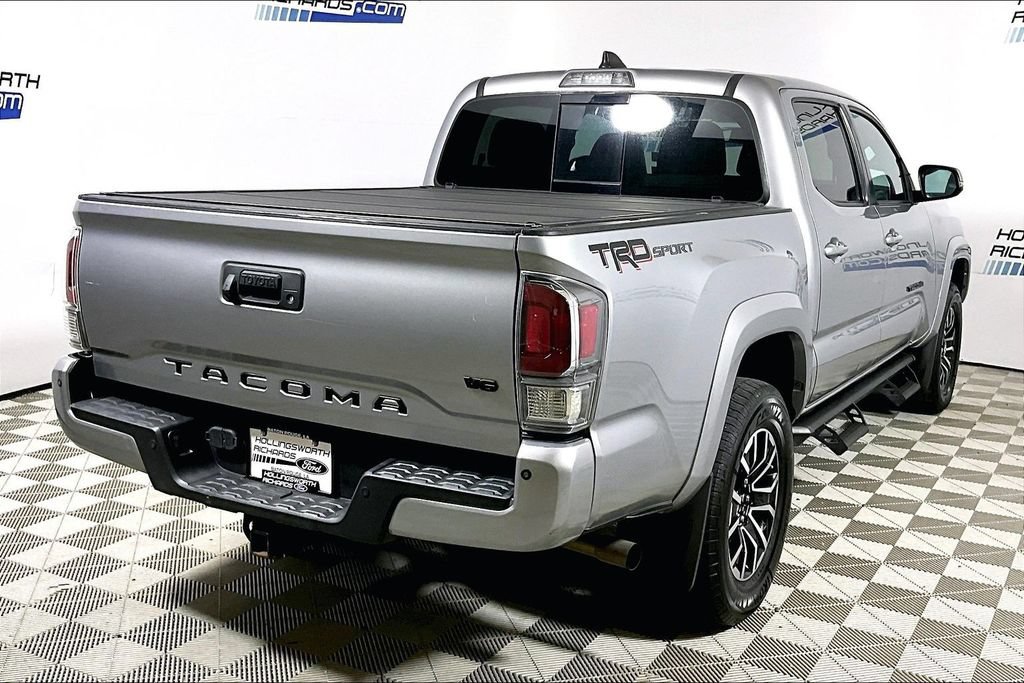 Used 2021 Toyota Tacoma TRD Sport w/ Technology Package RWD image 9