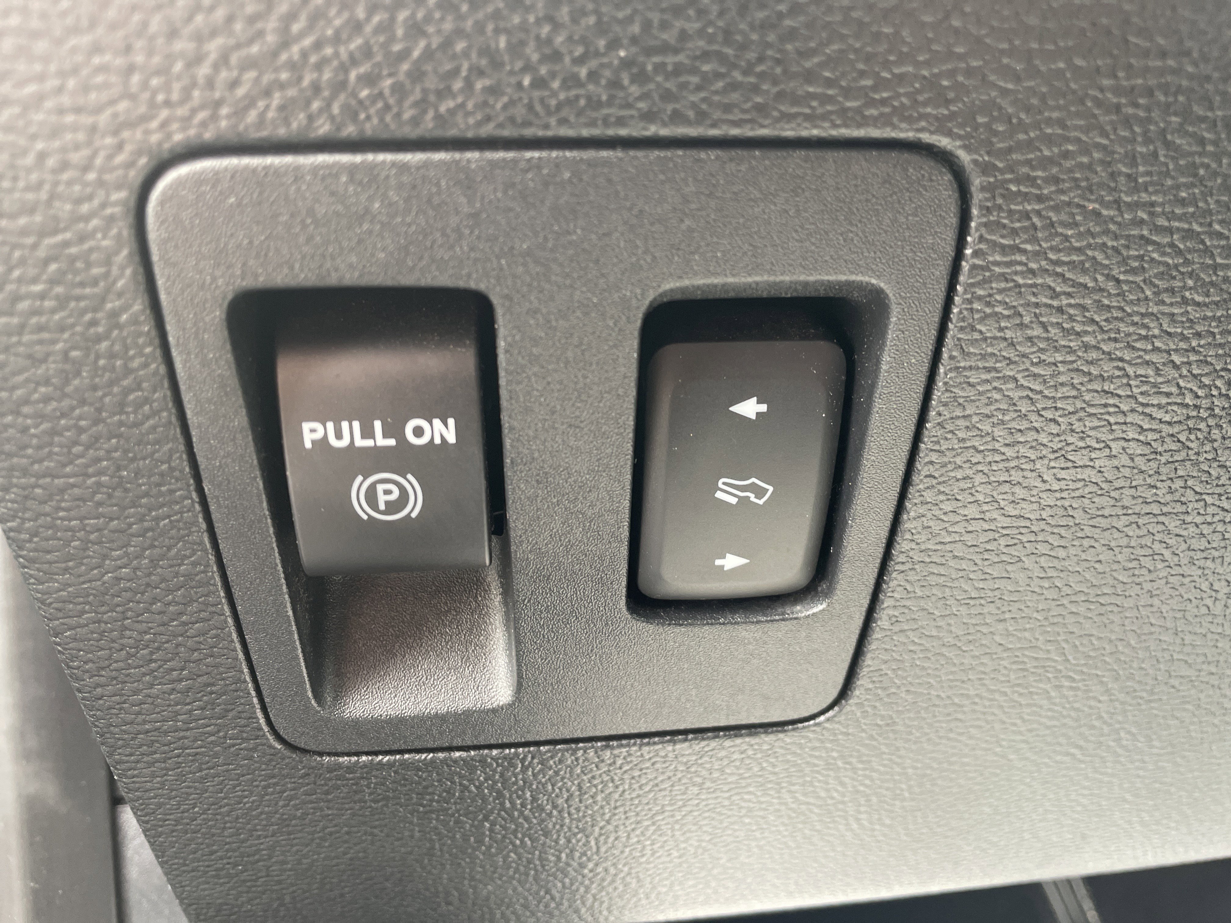 Certified 2020 Ford F150 XLT w/ Equipment Group 301A Mid image 21