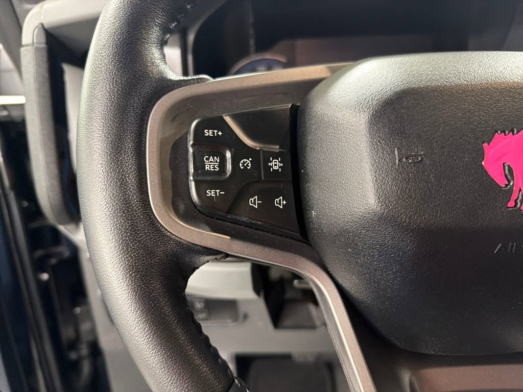 Certified 2022 Ford Bronco Black Diamond image 20