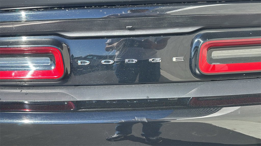 Used 2022 Dodge Challenger R/T Scat Pack w/ Dynamics Package image 8