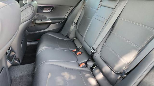Used 2026 Mercedes-Benz C 300 Sedan image 32