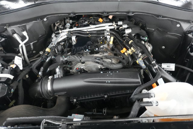 Certified 2025 Ford Explorer Active AWD/4WD image 34