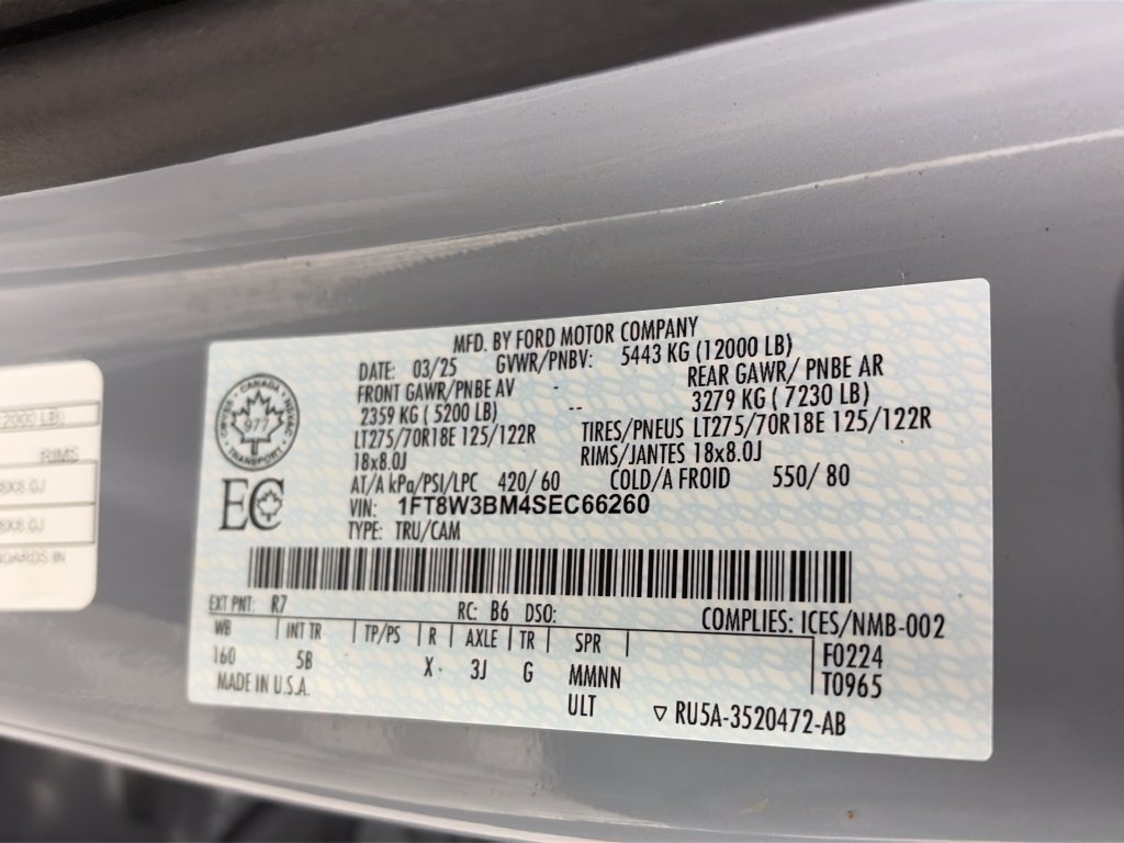 Certified 2025 Ford F350 Lariat AWD/4WD image 9