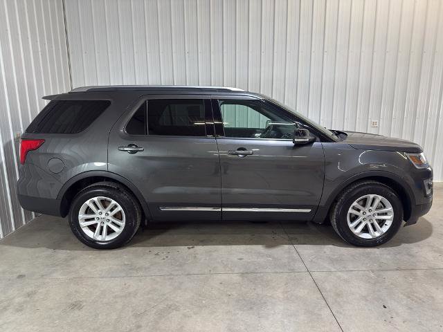 Certified 2017 Ford Explorer XLT w/ Equipment Group 202A image 2