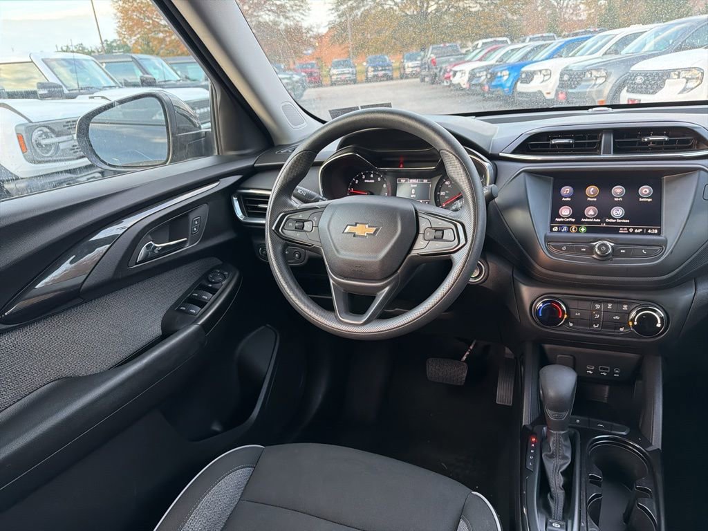Used 2023 Chevrolet TrailBlazer LT image 12