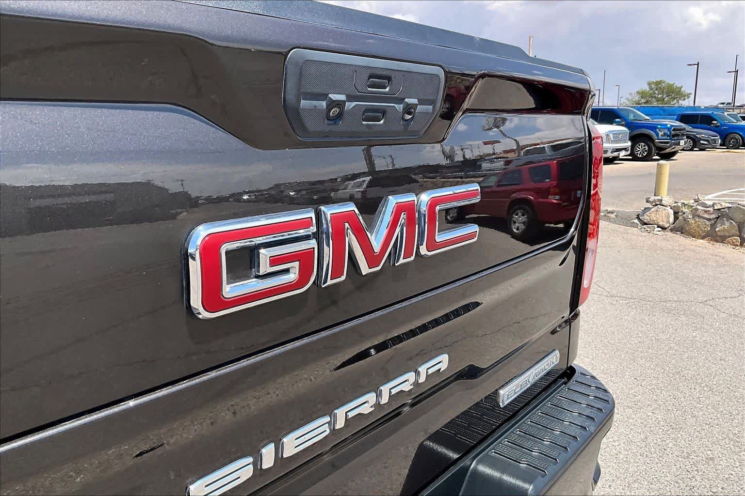 Used 2021 GMC Sierra 1500 Elevation RWD image 29