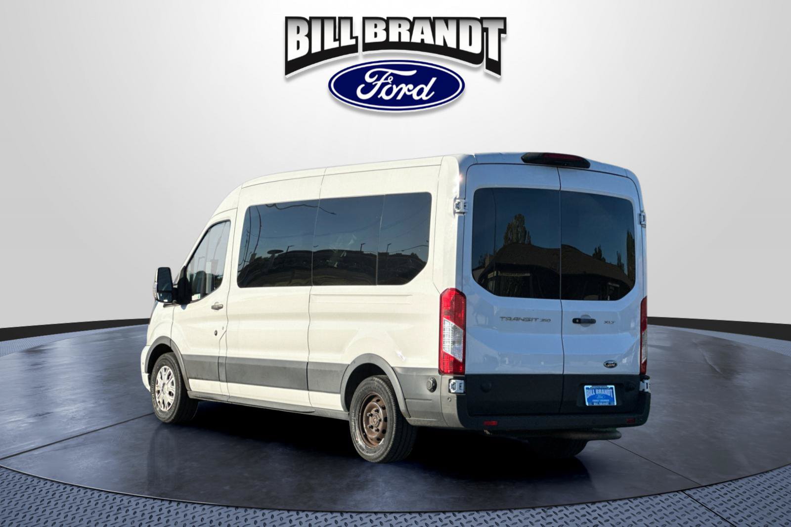 Certified 2024 Ford Transit 350 XLT RWD image 5