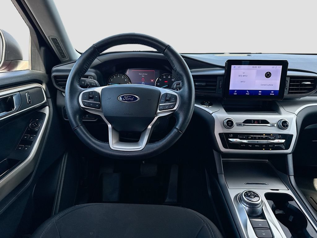 Certified 2020 Ford Explorer XLT RWD image 21