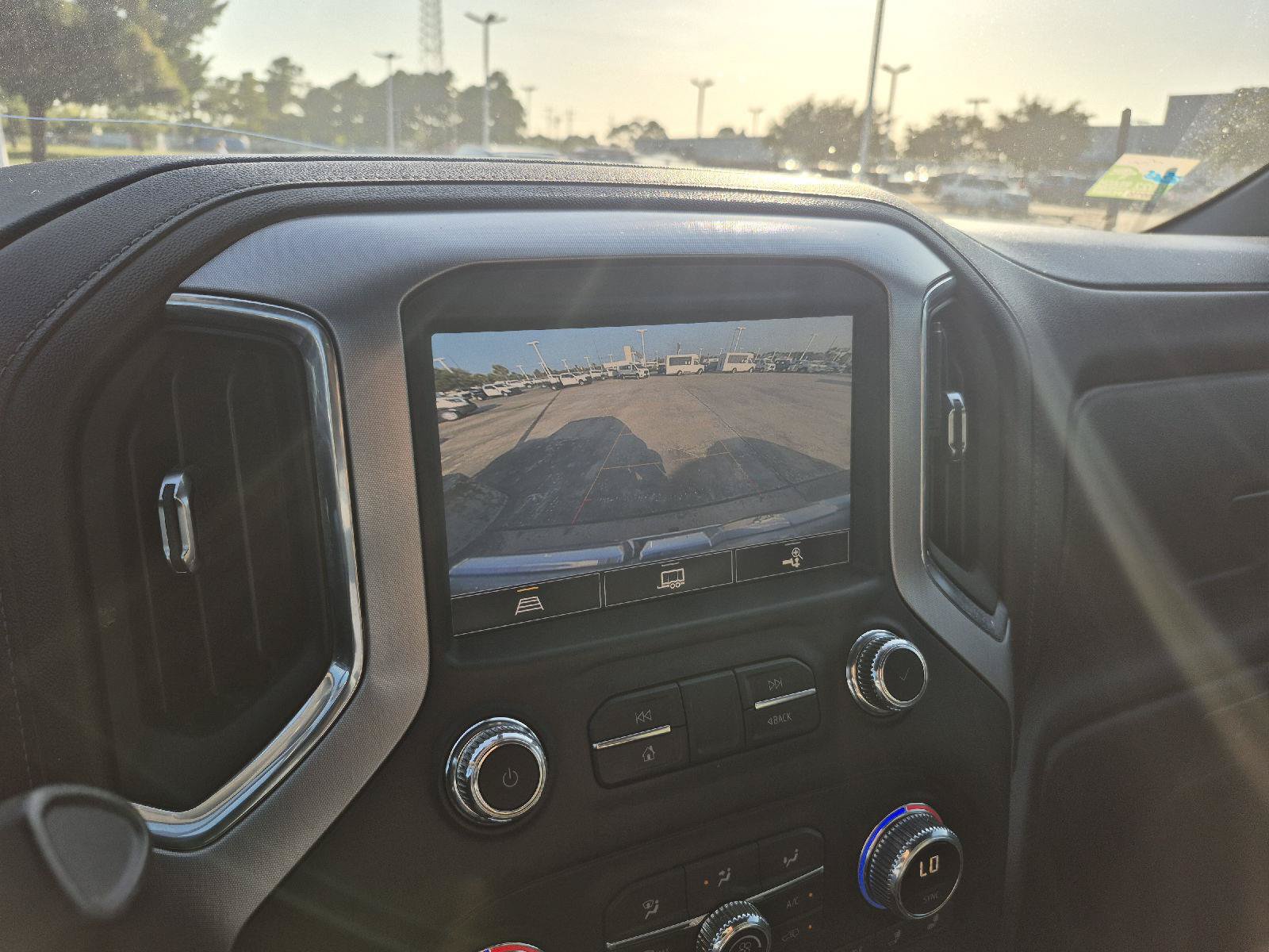Used 2021 GMC Sierra 1500 SLT RWD image 5