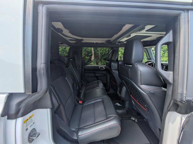 Certified 2025 Ford Bronco Raptor w/ Interior Carbon Fiber Pack AWD/4WD image 33