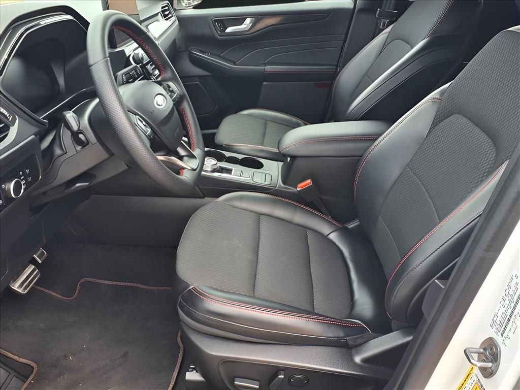 Certified 2023 Ford Escape ST-Line w/ Equipment Group 301A image 12