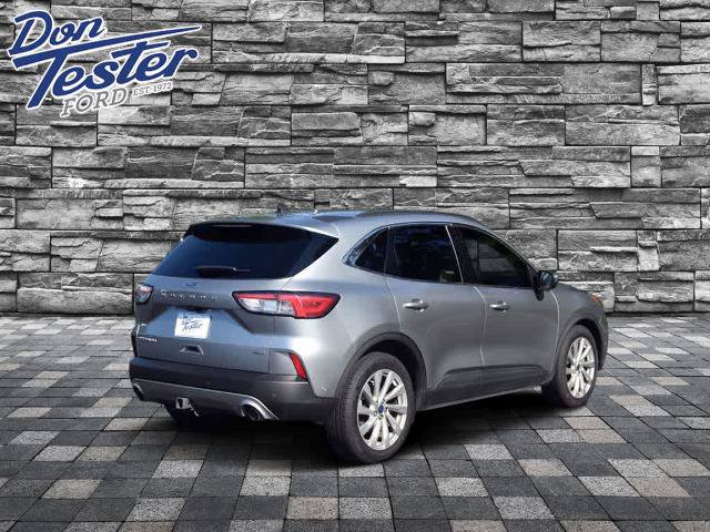 Certified 2022 Ford Escape Titanium w/ Titanium Elite Package FWD image 3