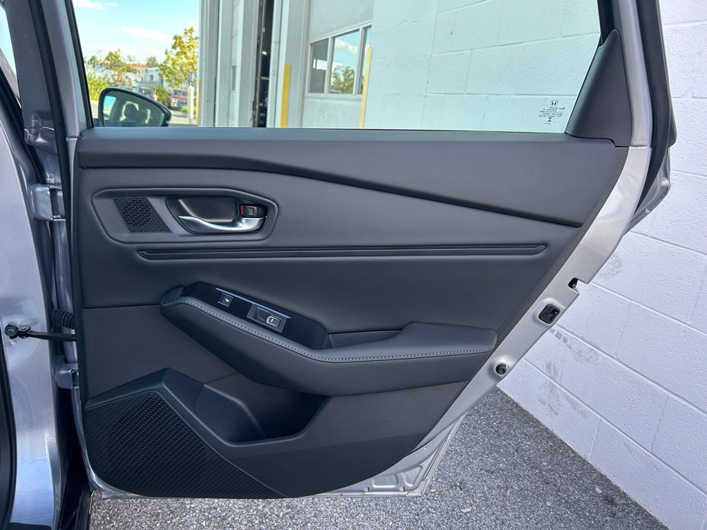 Used 2024 Honda Accord Touring image 31