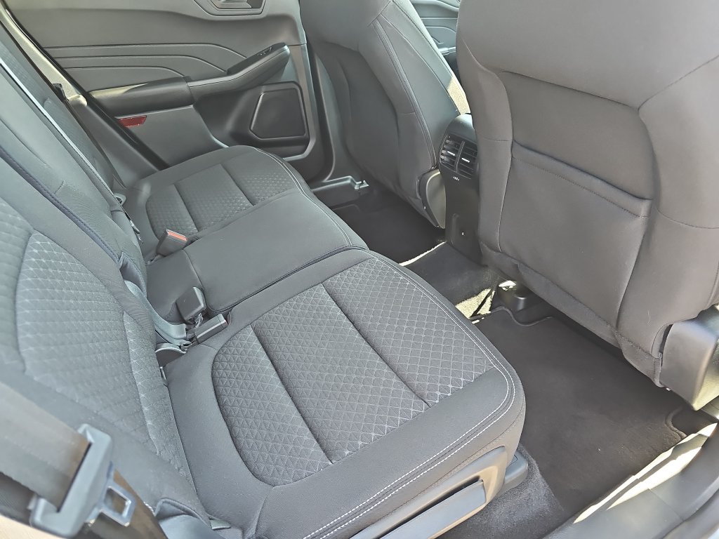 Certified 2024 Ford Escape Active w/ Cold Weather Package FWD image 11