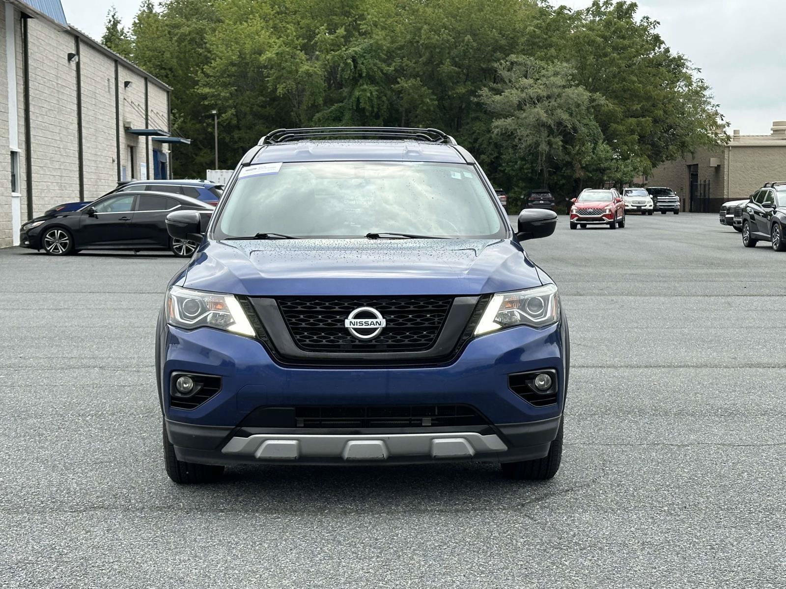 Used 2019 Nissan Pathfinder SV w/ Rock Creek Edition FWD image 7