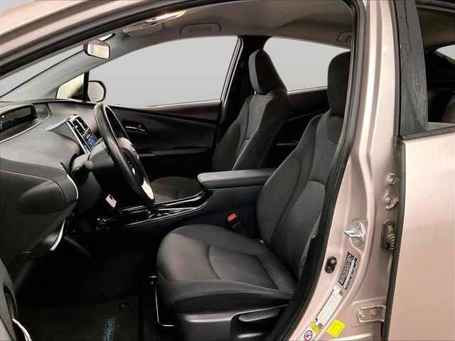 Used 2017 Toyota Prius Prime Plus w/ Carpet Mat Package FWD image 24