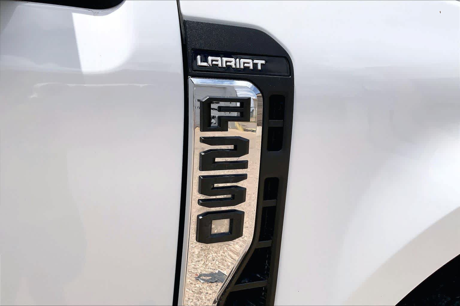 Certified 2024 Ford F250 Lariat w/ Lariat Ultimate Package AWD/4WD image 10