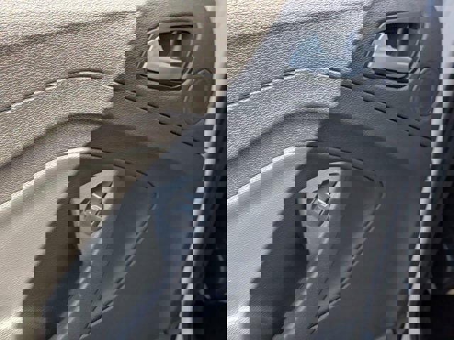 Certified 2018 Ford Escape Titanium w/ Ford Safe & Smart Package image 29