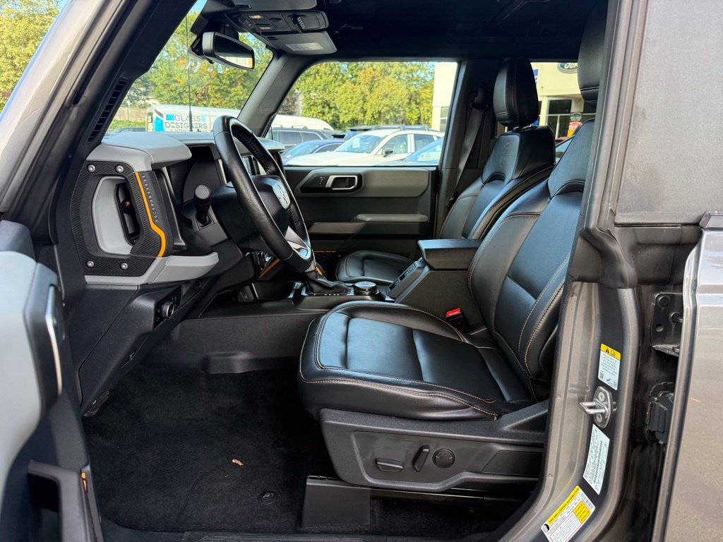 Certified 2023 Ford Bronco Badlands w/ Sasquatch Package AWD/4WD image 19
