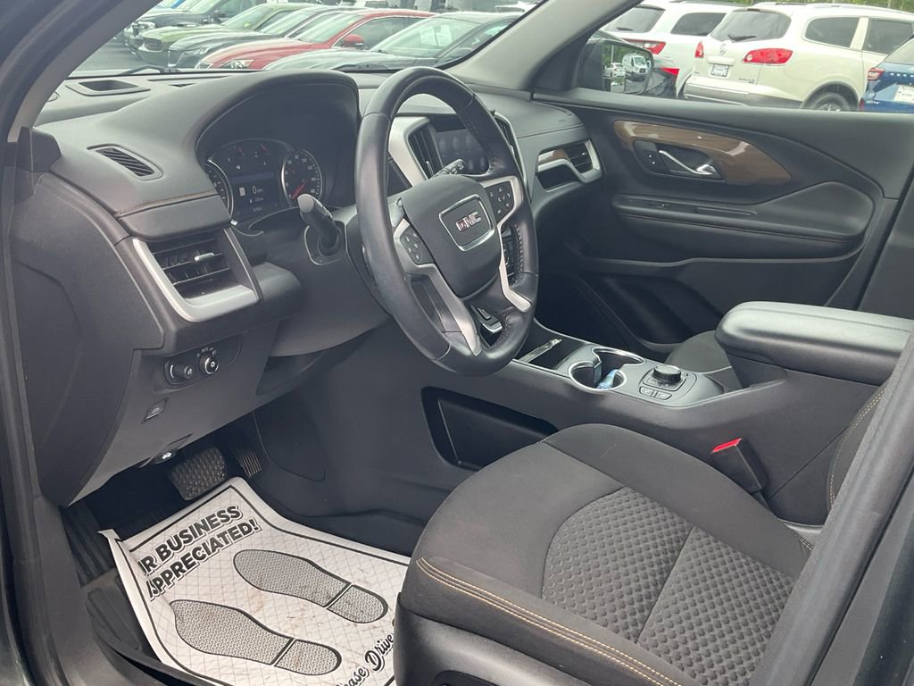 Used 2021 GMC Terrain SLE w/ Driver Convenience Package FWD image 15