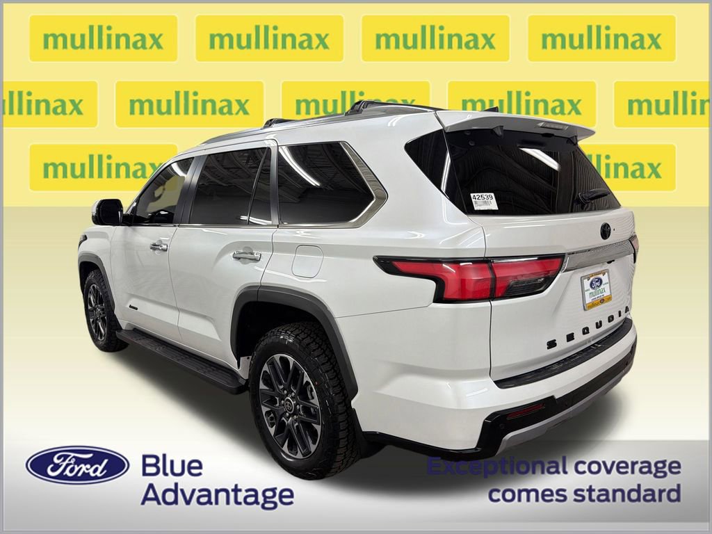 Used 2024 Toyota Sequoia Limited image 5