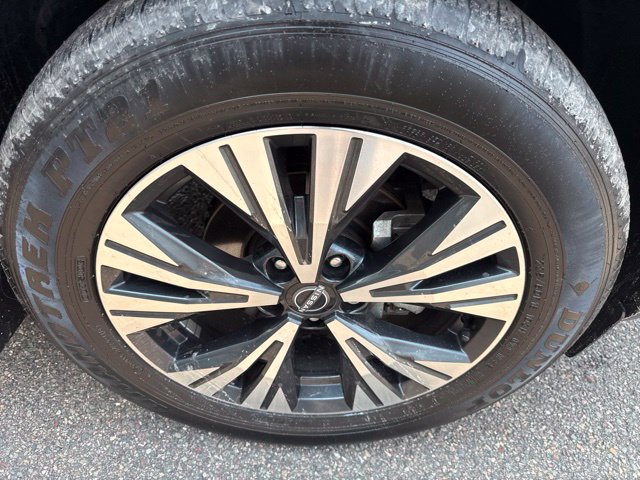 Used 2023 Nissan Rogue SV AWD/4WD image 13