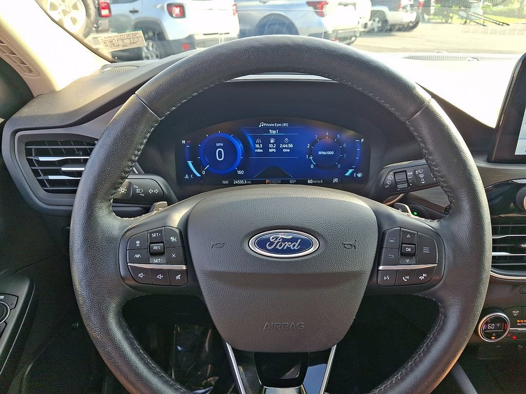 Certified 2020 Ford Escape Titanium AWD/4WD image 20