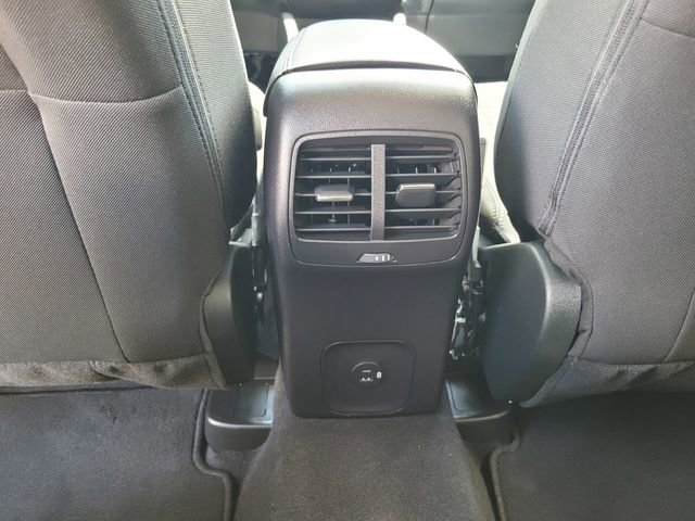 Certified 2022 Ford Escape SE w/ SE Sport Appearance Package AWD/4WD image 15
