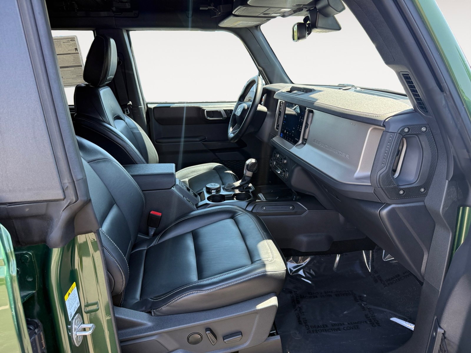 Certified 2025 Ford Bronco Outer Banks AWD/4WD image 19