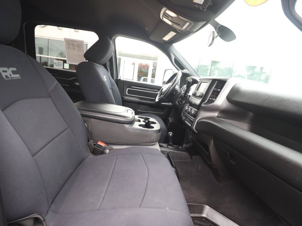 Used 2024 RAM 3500 SLT w/ Quick Order Package 2YG SLT AWD/4WD image 15