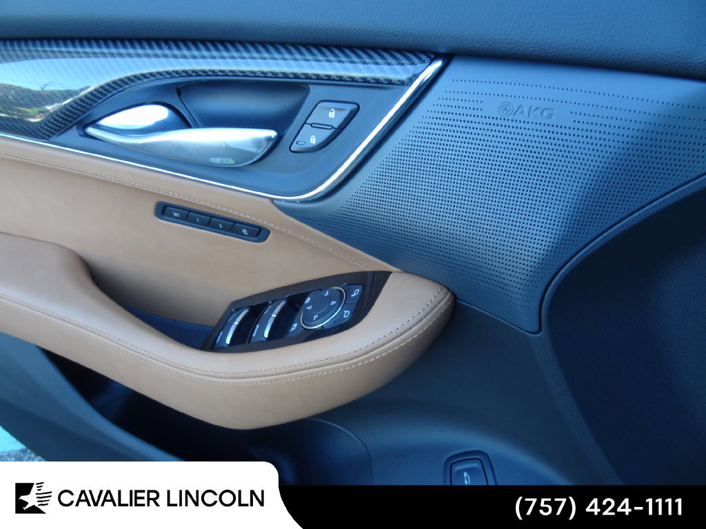 Used 2026 Cadillac CT5 Sport w/ Platinum Package RWD image 16