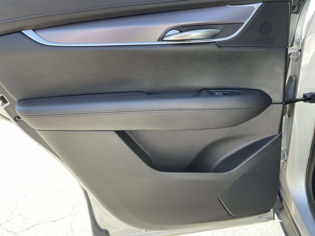 Used 2018 Cadillac XT5 Premium Luxury AWD/4WD image 16