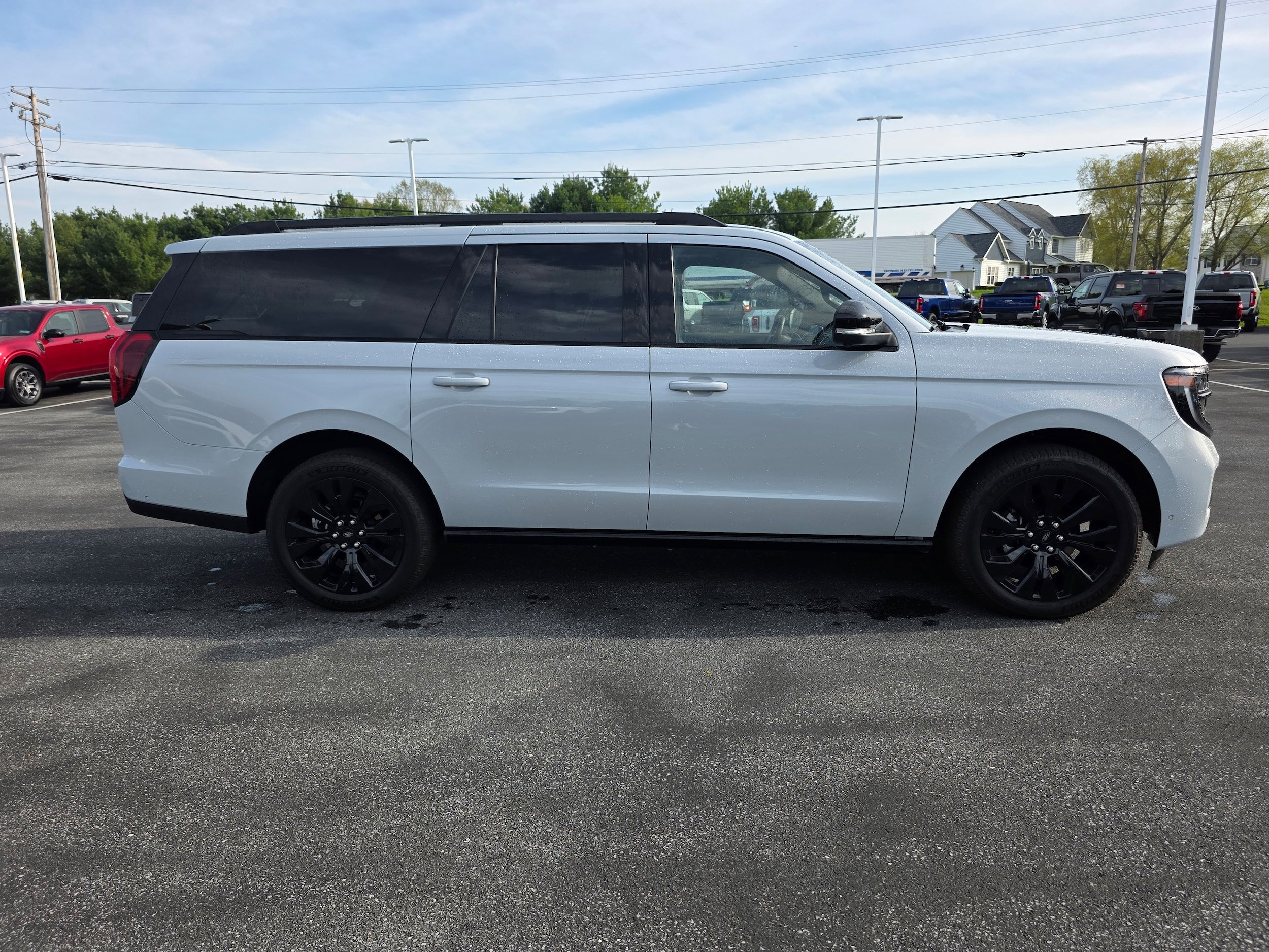 Certified 2025 Ford Expedition Max Platinum w/ Stealth Appearance Package AWD/4WD image 6