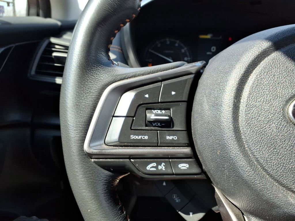 Used 2020 Subaru Crosstrek 2.0i Premium w/ Moonroof Package 2 image 17