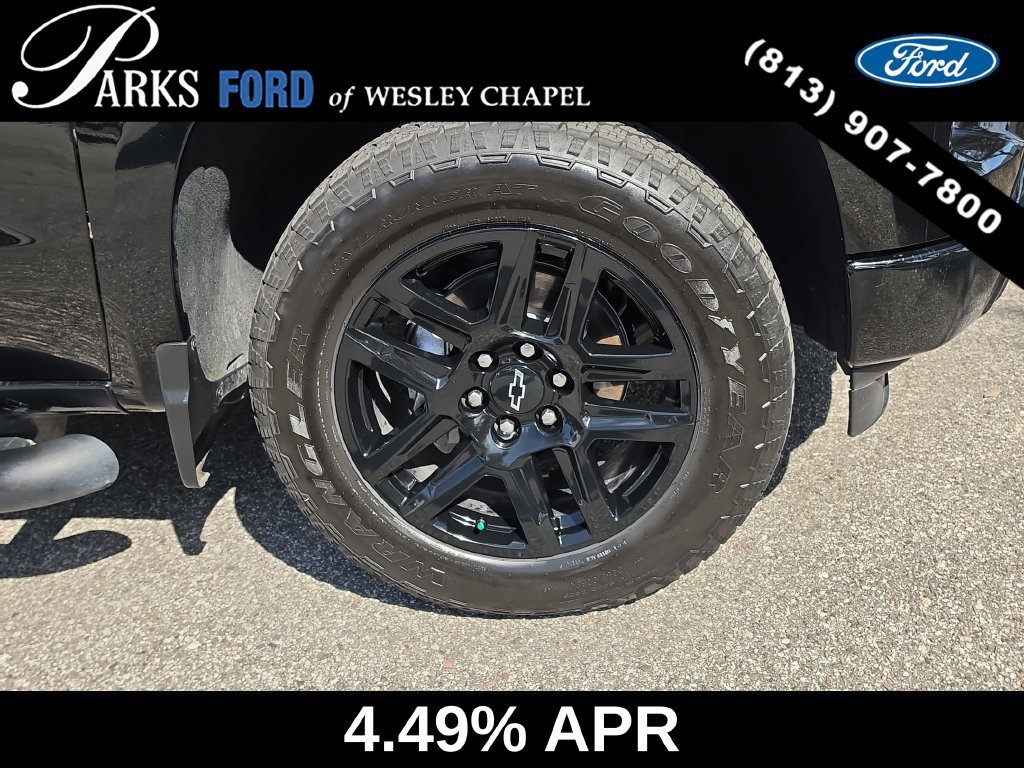 Used 2024 Chevrolet Silverado 1500 Custom w/ Turbomax Blackout Package AWD/4WD image 31