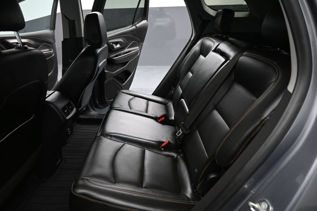 Used 2020 GMC Terrain SLT w/ Preferred Package FWD image 19