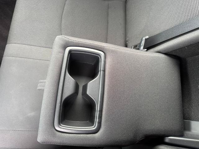 Used 2019 Toyota RAV4 LE AWD/4WD image 23
