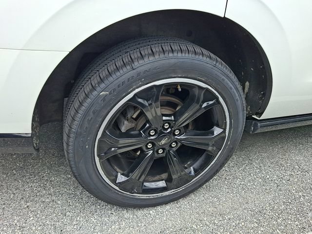 Certified 2023 Ford Expedition Limited AWD/4WD image 9