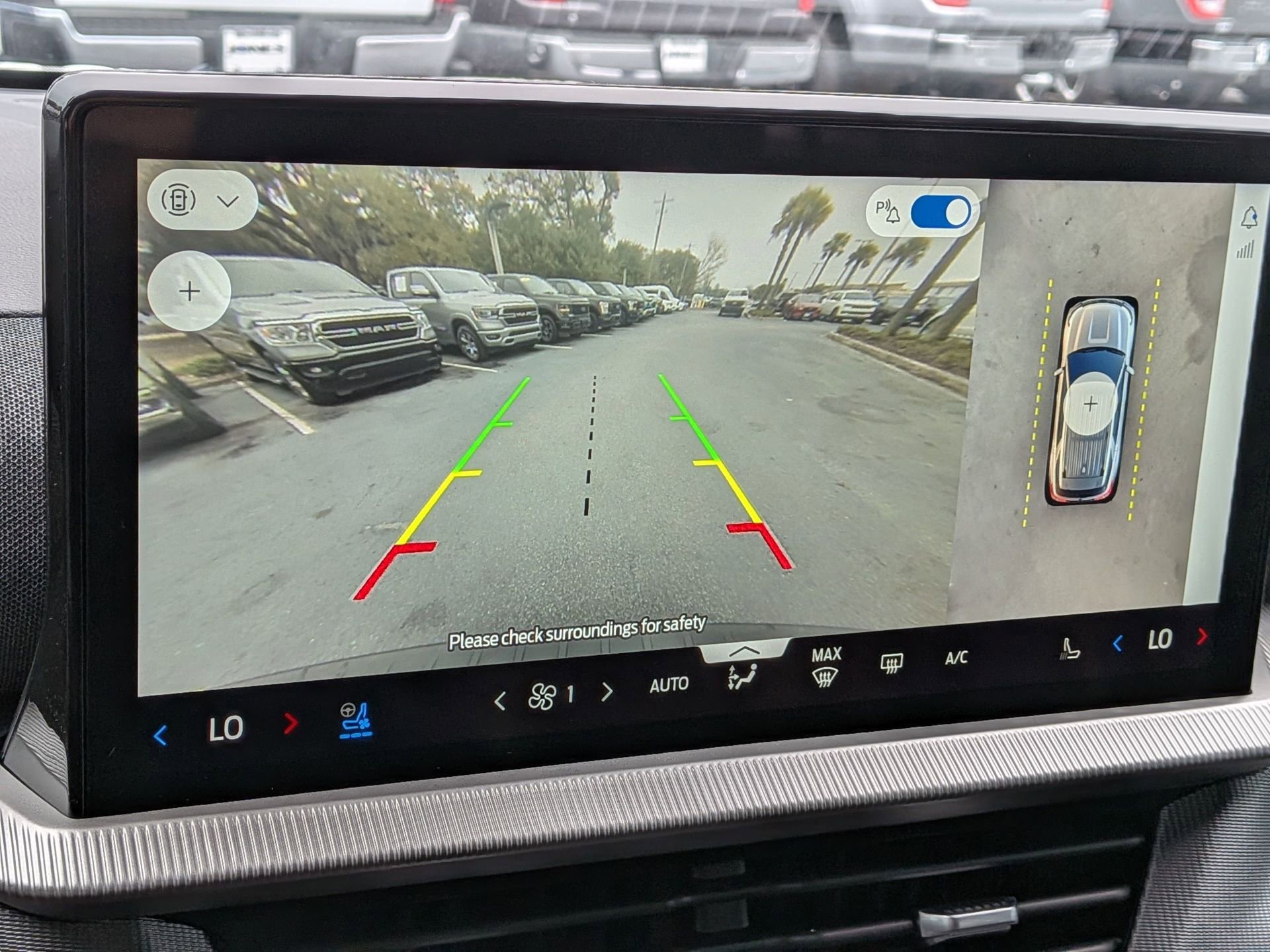 Certified 2025 Ford Explorer ST image 25