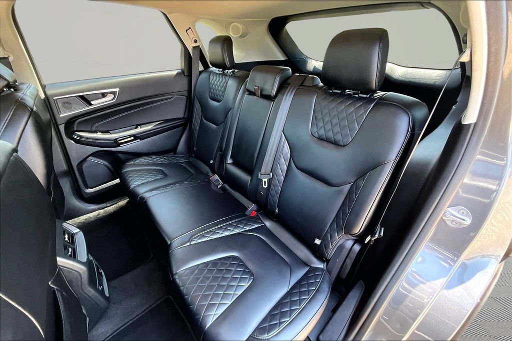 Certified 2024 Ford Edge Titanium AWD/4WD image 26