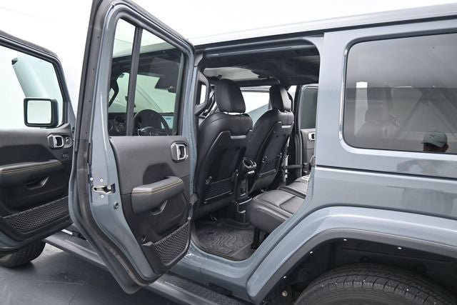 Used 2024 Jeep Wrangler Unlimited Sahara w/ Safety Group AWD/4WD image 17