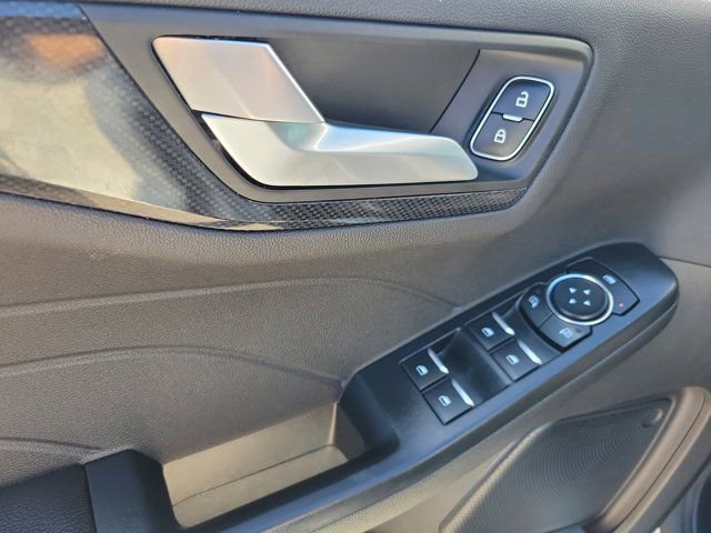 Certified 2024 Ford Escape ST-Line w/ Equipment Group 301A FWD image 23