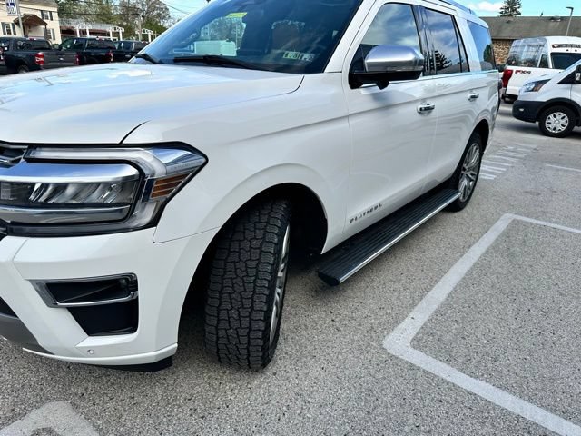 Certified 2022 Ford Expedition Platinum AWD/4WD image 6