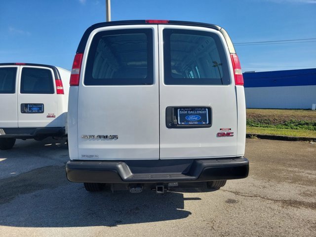 Used 2021 GMC Savana 2500 w/ Driver Convenience Package image 3