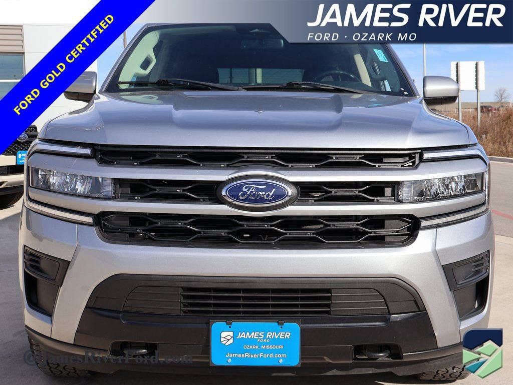 Certified 2022 Ford Expedition Max XLT image 7